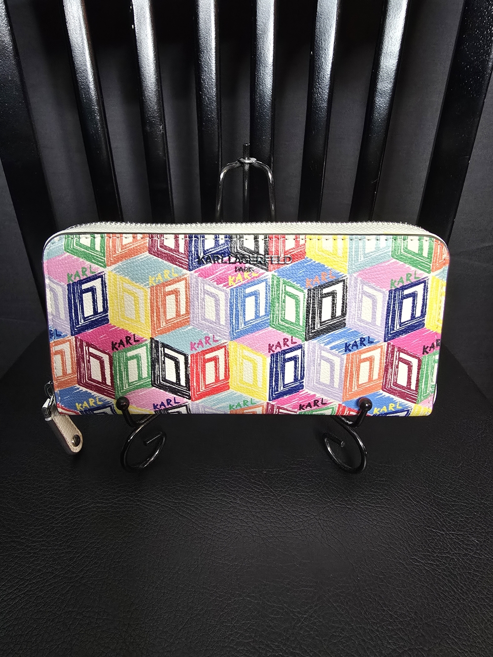 Karl Lagerfeld Paris Maybelle Multicolor Geometric Cube Zip Wallet Purse